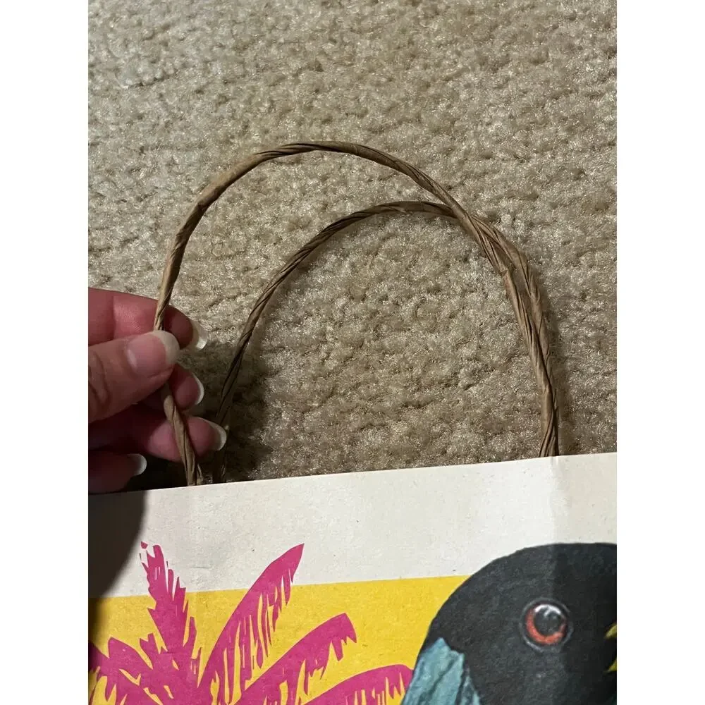 Cafe Quindio Colombian Coffee gift paper bag recycled materials Honeycreeper
